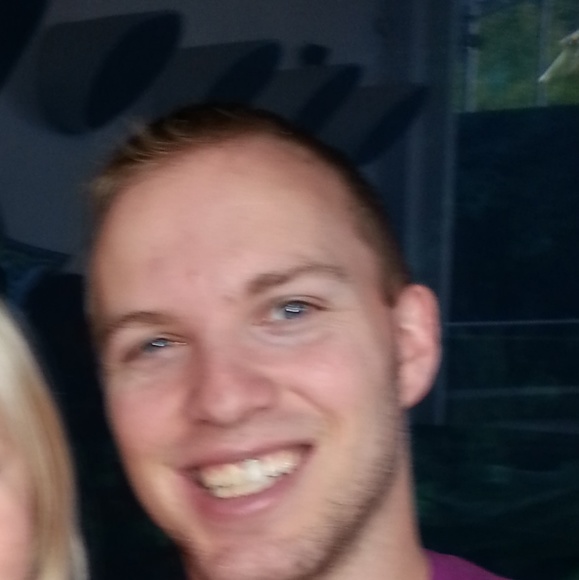 Meet your Posher, Joshua - Picture 1 of 1